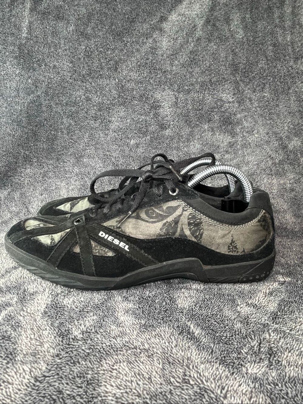 Vintage Y2K Diesel Move-In W Black Floral Suede Leather Sneakers Women’s Size 9